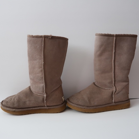 UGG Chestnut Boots Size 7 - Picture 3 of 11